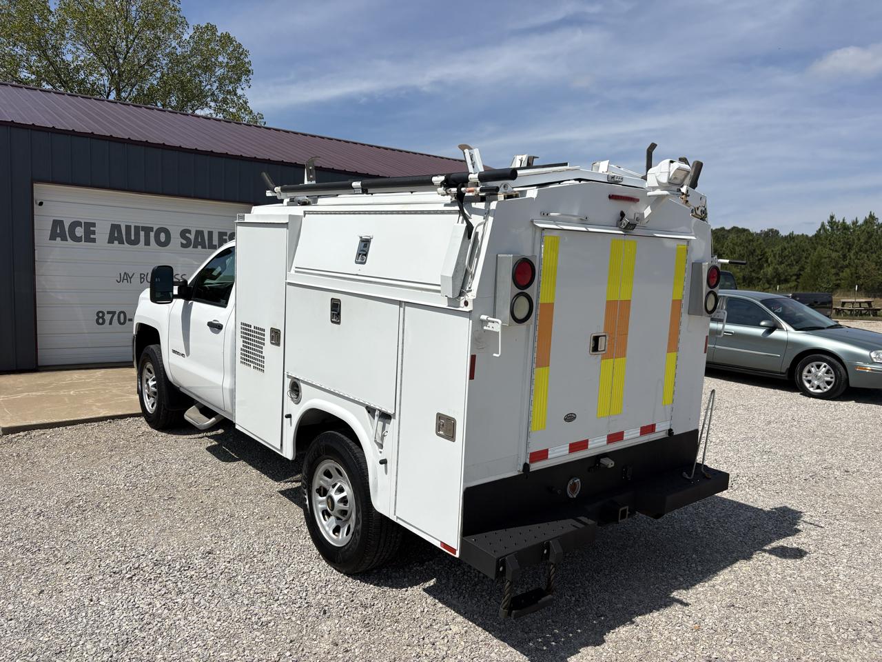 Chevrolet Silverado 3500HD 2WD Reg Cab 142" Work Truck 2015
