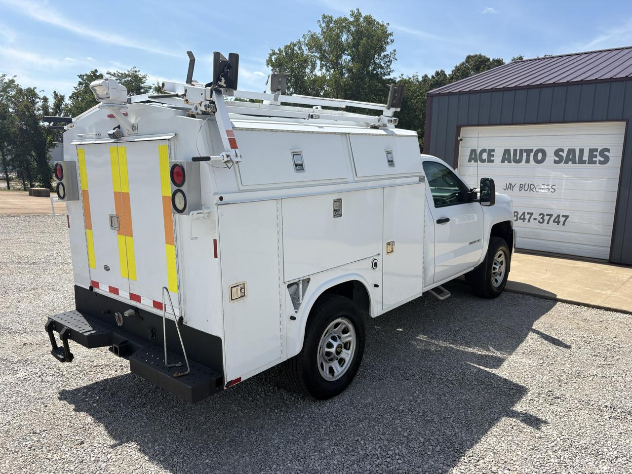 Chevrolet Silverado 3500HD 2WD Reg Cab 142" Work Truck 2015