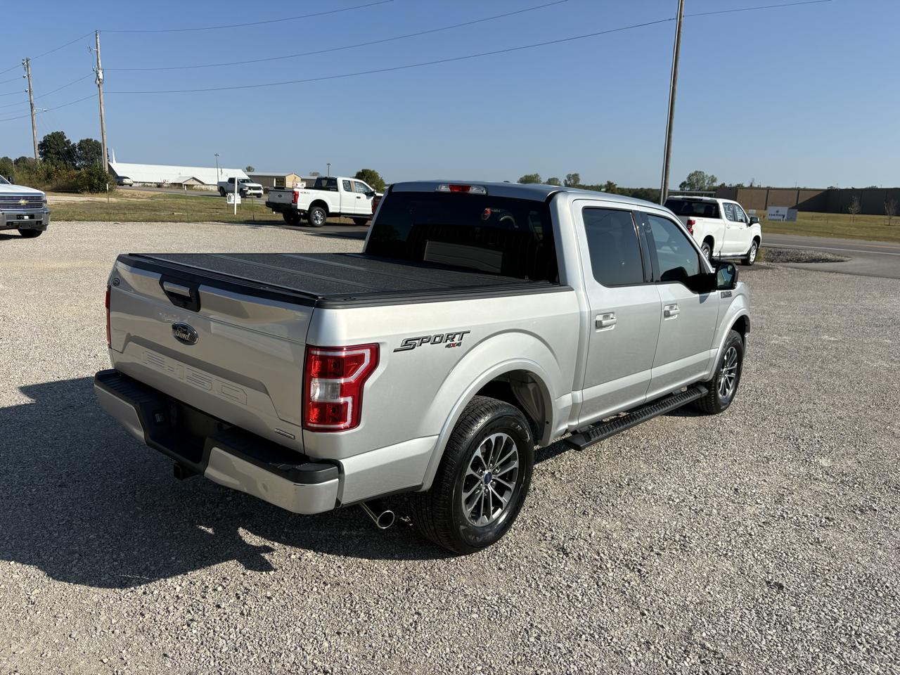 Ford F-150 4WD SuperCrew 139" XLT 2018