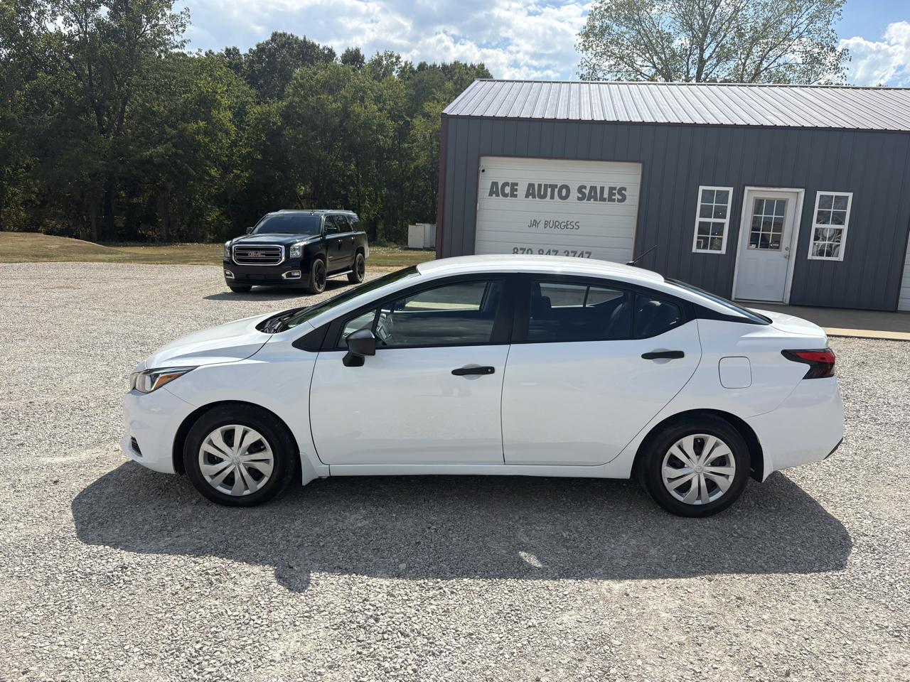 Nissan Versa S CVT 2021