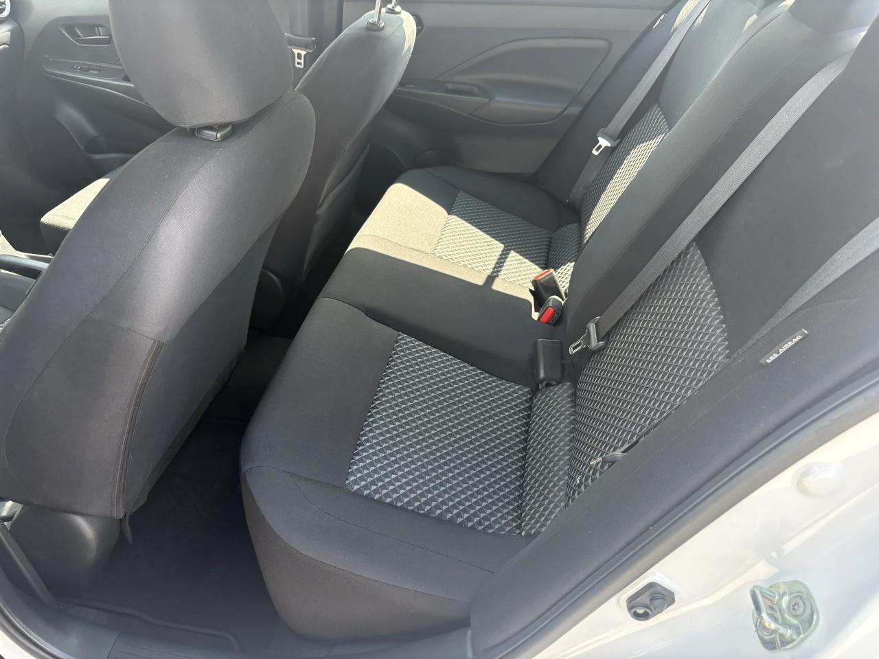 Nissan Versa S CVT 2021