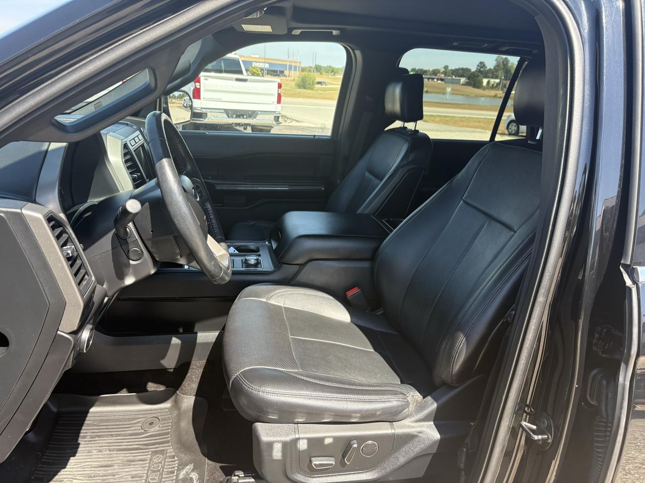 Ford Expedition XLT FX4 Off-Road 4WD 2018