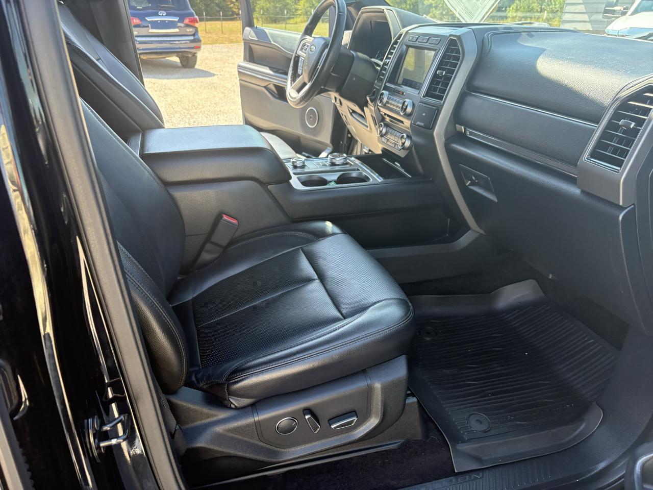 Ford Expedition XLT FX4 Off-Road 4WD 2018