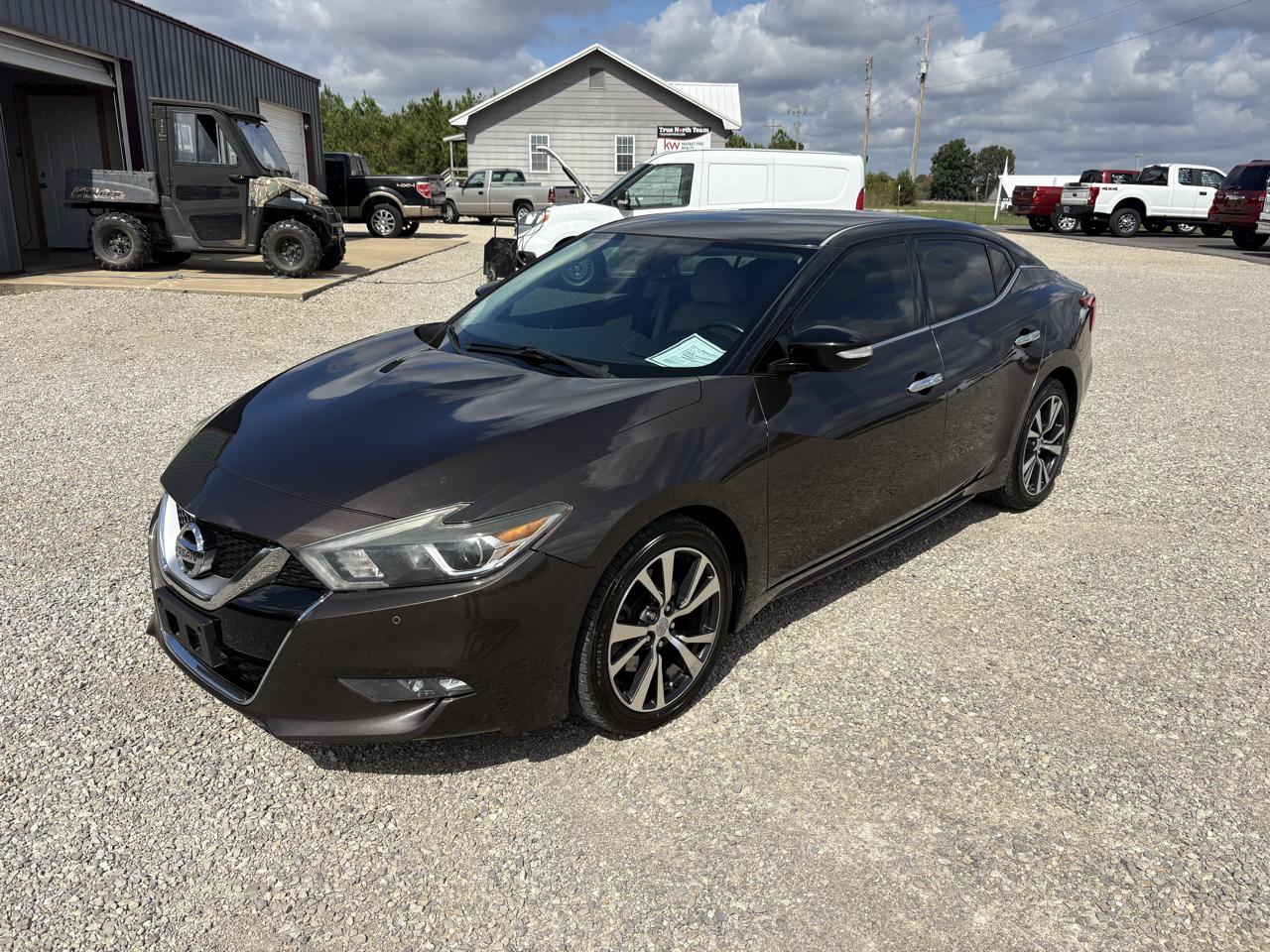 Nissan Maxima 3.5 SV 2016