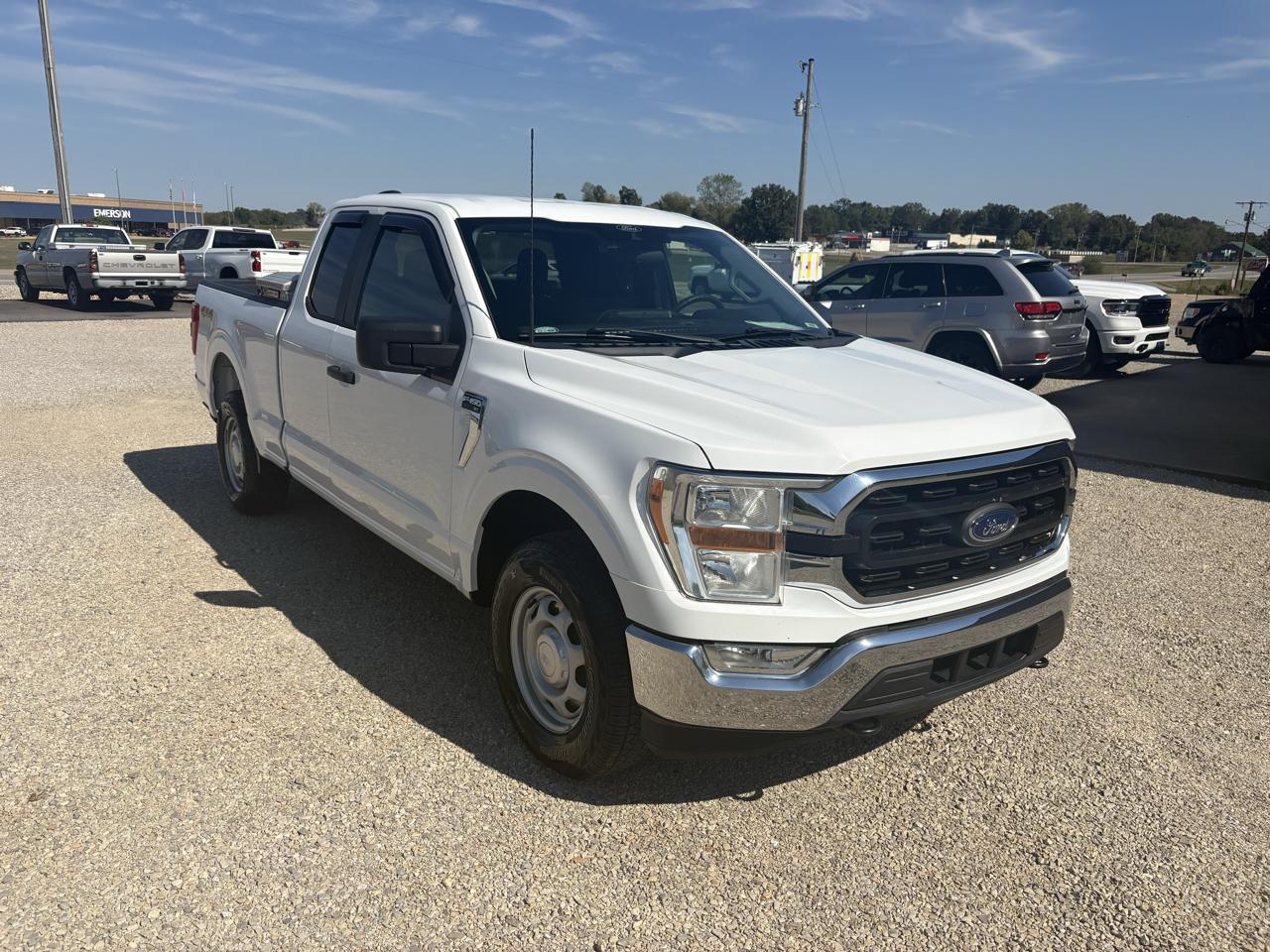 Ford F-150 4WD SuperCab 133" XLT 2021