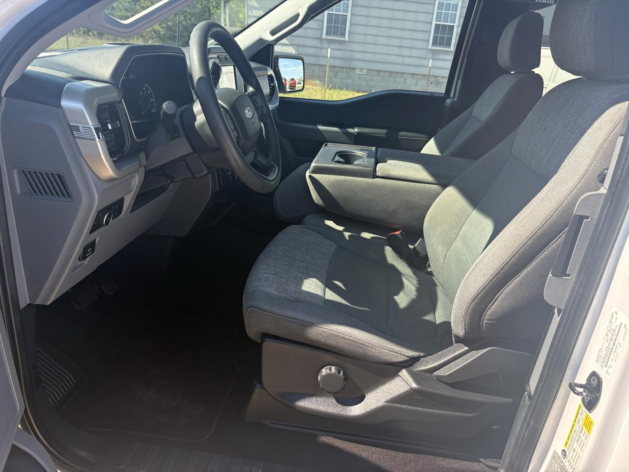 Ford F-150 4WD SuperCab 133" XLT 2021