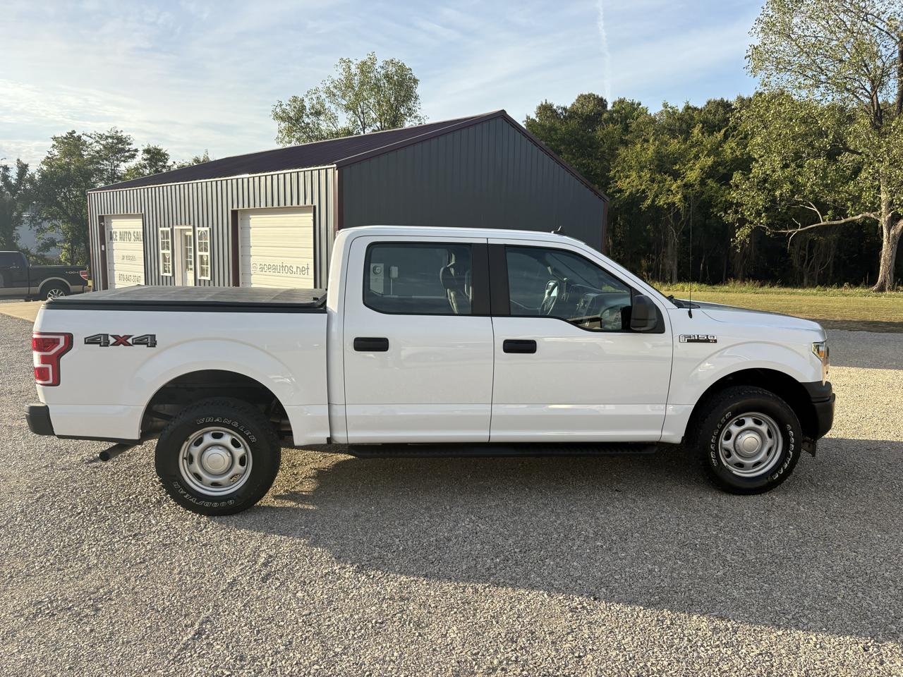 Ford F-150 4WD SuperCrew 139" XL 2020