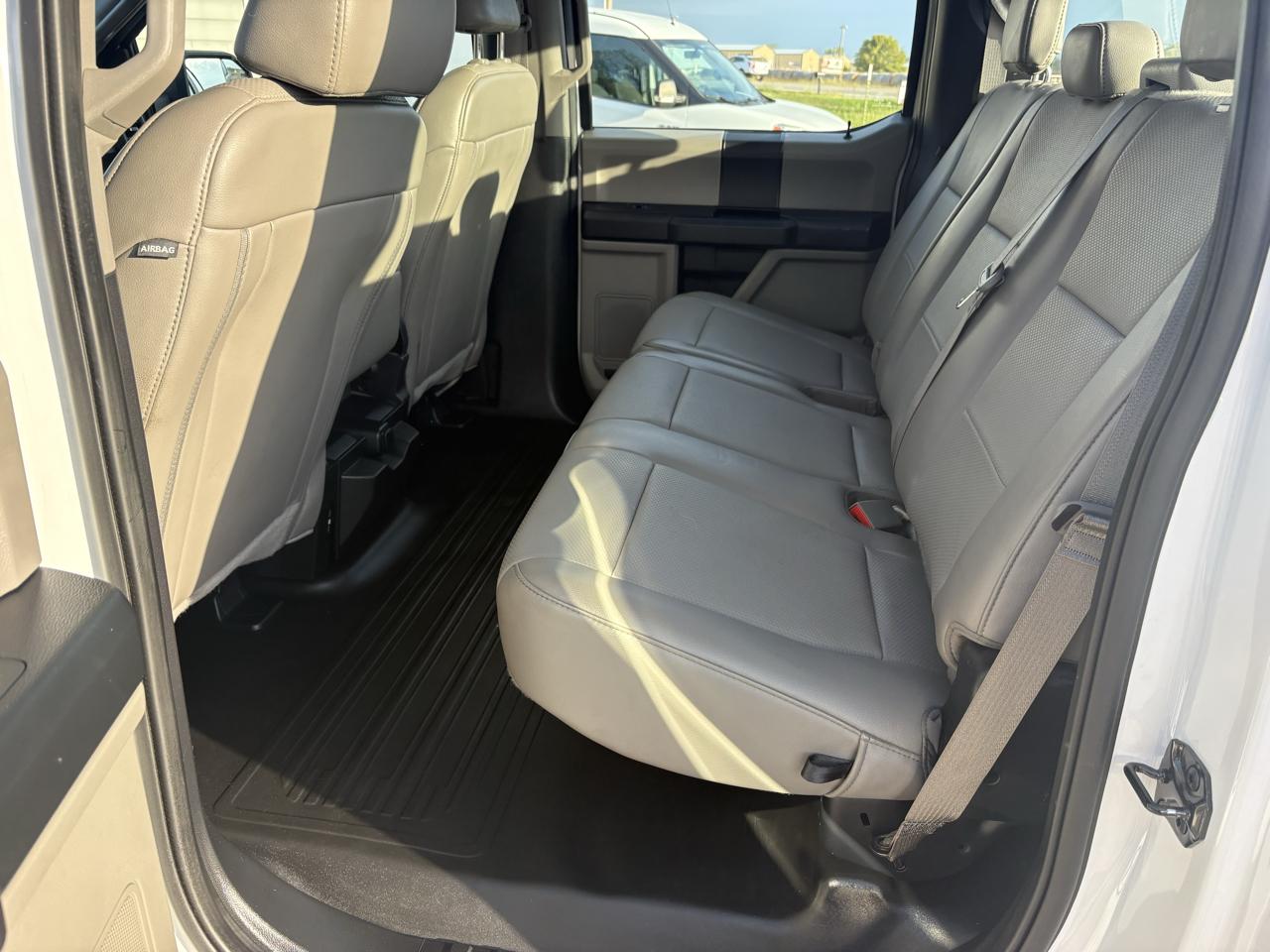 Ford F-150 4WD SuperCrew 139" XL 2020