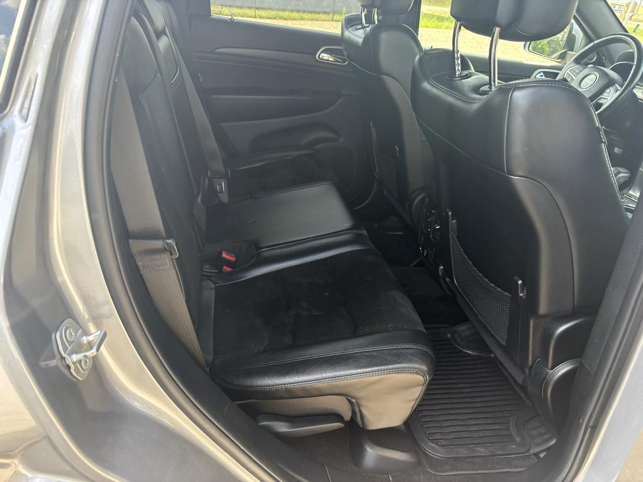 Jeep Grand Cherokee Altitude 4x2 2017