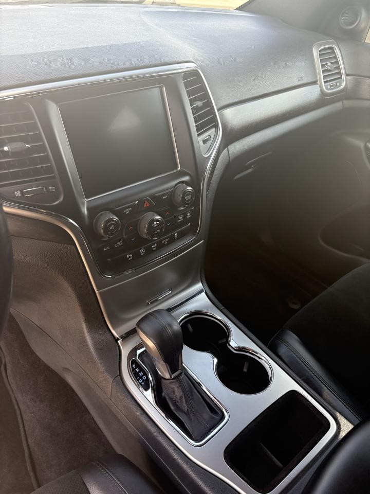 Jeep Grand Cherokee Altitude 4x2 2017