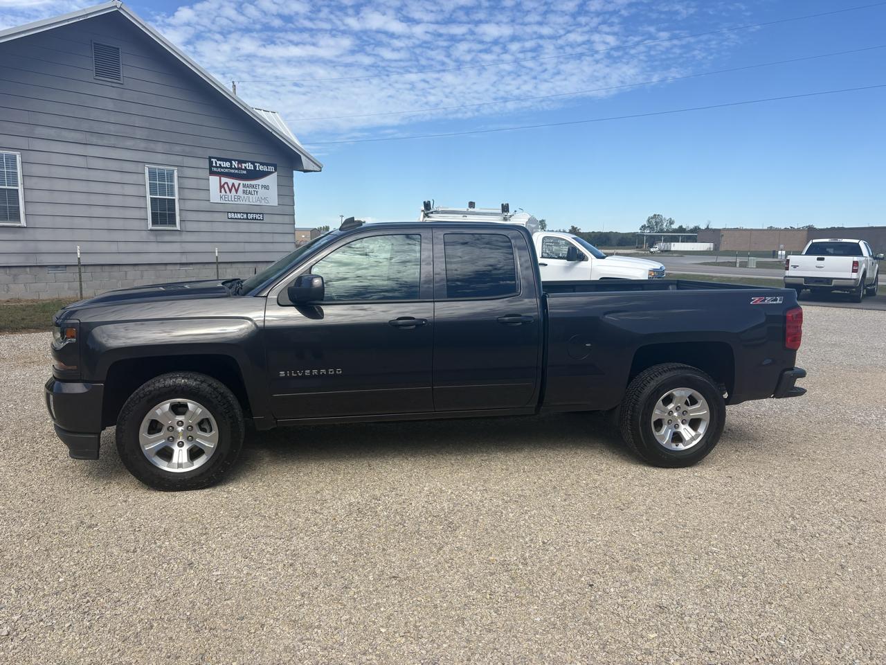 Chevrolet Silverado 1500 4WD Double Cab 143.5" LT w/2LT 2016