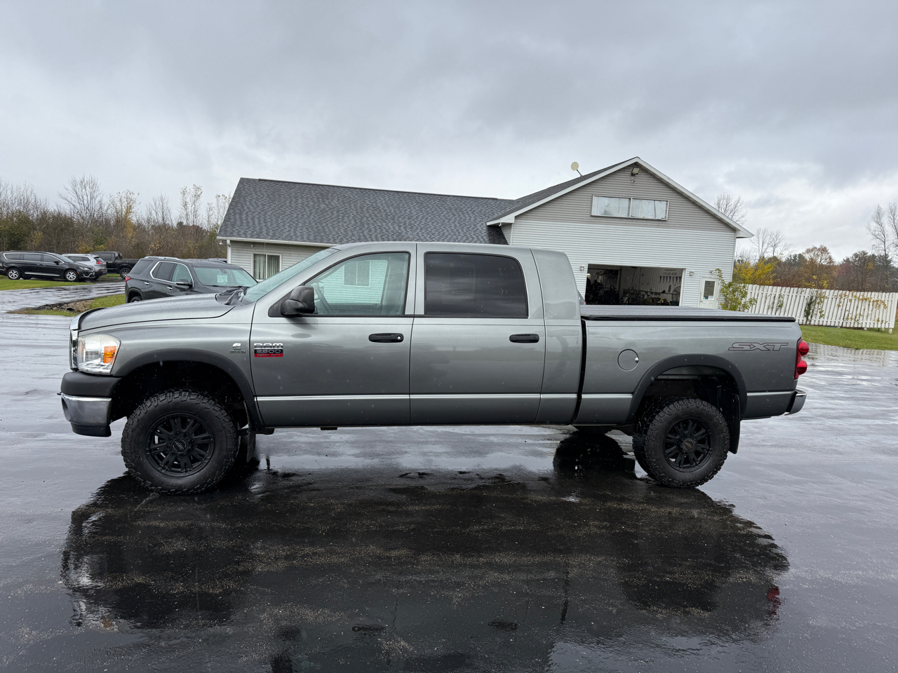 Dodge Ram 2500 4WD Mega Cab 160.5" SLT 2009 Dodge Ram 2500 4WD Mega Cab 160.5" SLT 2009