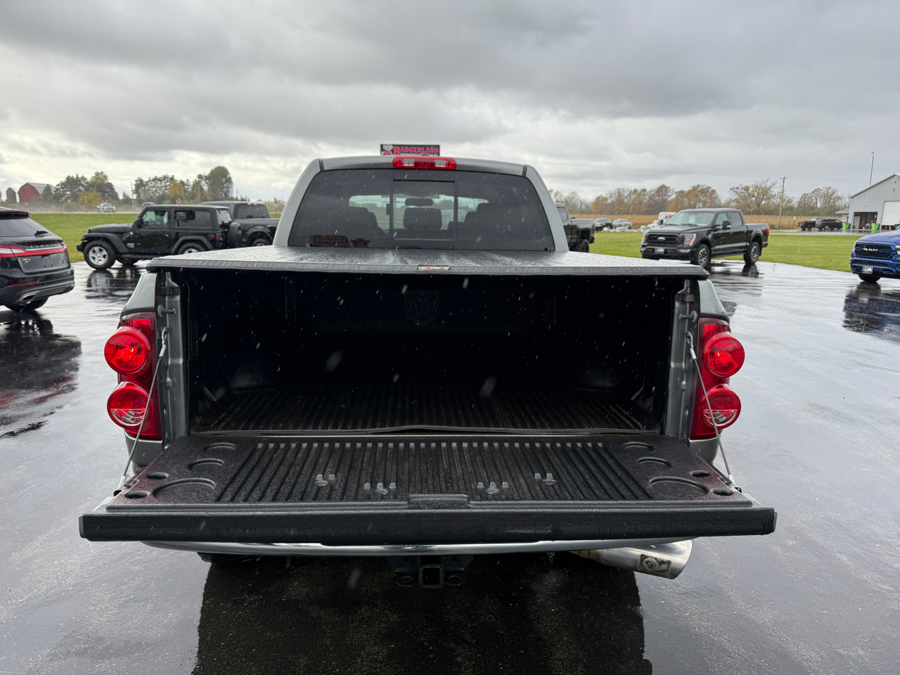 Dodge Ram 2500 4WD Mega Cab 160.5" SLT 2009 Dodge Ram 2500 4WD Mega Cab 160.5" SLT 2009