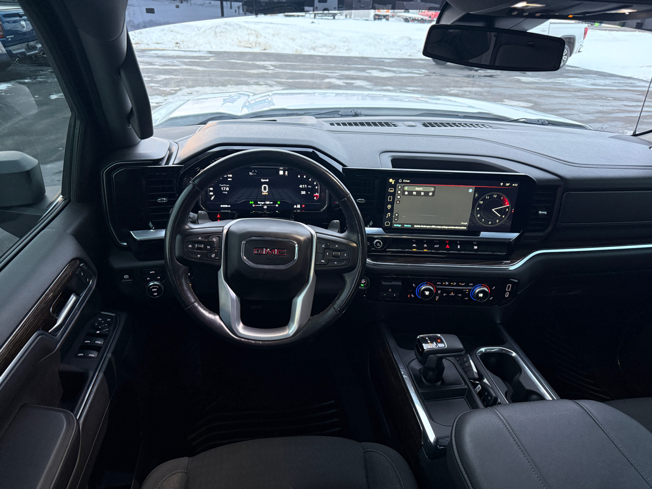 GMC Sierra 1500 4WD Crew Cab 157" Elevation 2023