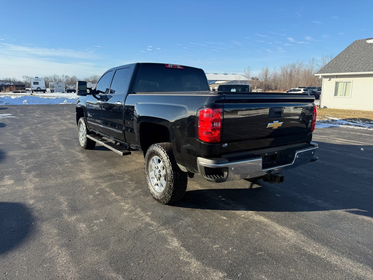 Chevrolet Silverado 2500HD 4WD Crew Cab 153.7" LTZ 2015