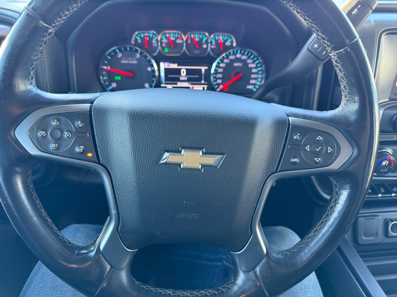 Chevrolet Silverado 2500HD 4WD Crew Cab 153.7" LTZ 2015