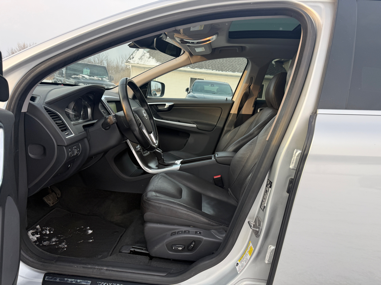 Volvo XC60 AWD 4dr T6 Drive-E 2016