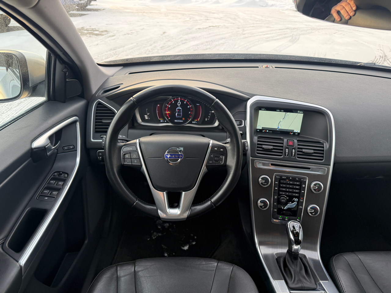 Volvo XC60 AWD 4dr T6 Drive-E 2016