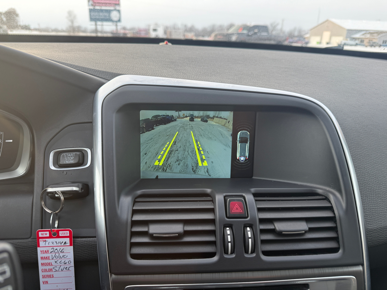 Volvo XC60 AWD 4dr T6 Drive-E 2016