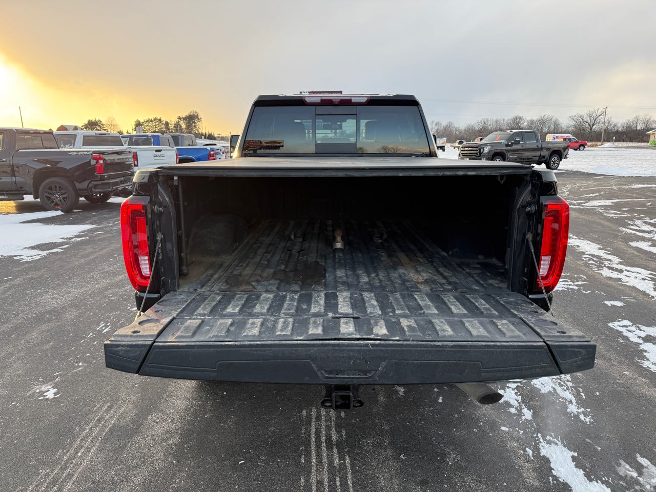 GMC Sierra 2500HD 4WD Crew Cab 159" SLT 2021