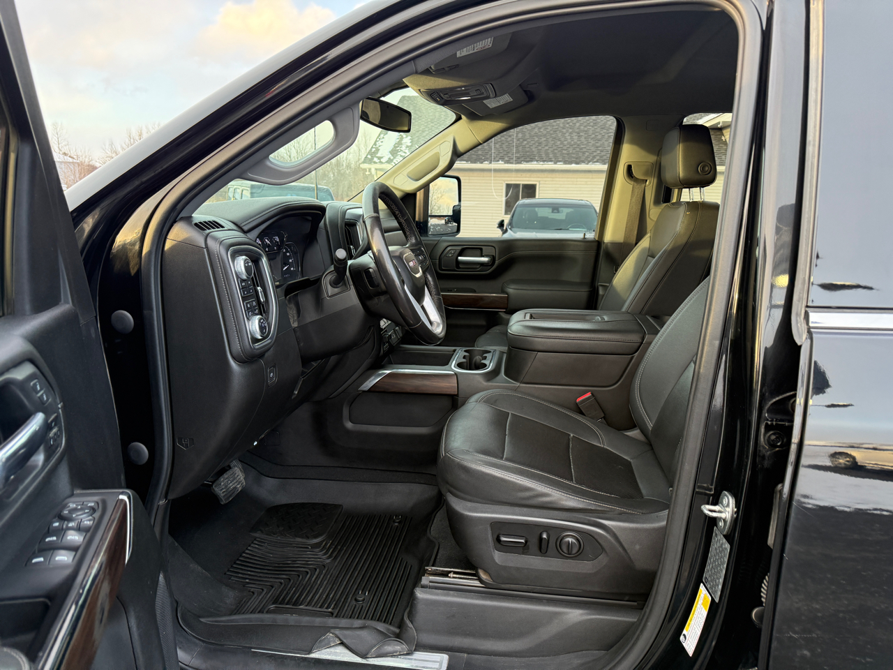 GMC Sierra 2500HD 4WD Crew Cab 159" SLT 2021