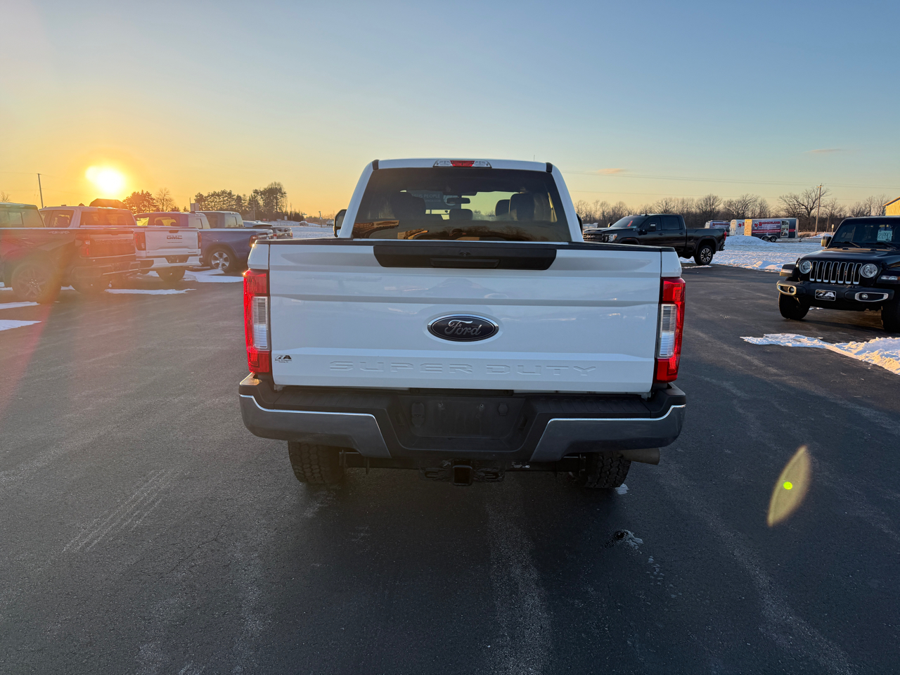 Ford Super Duty F-250 SRW 4WD Crew Cab 156" XLT 2019