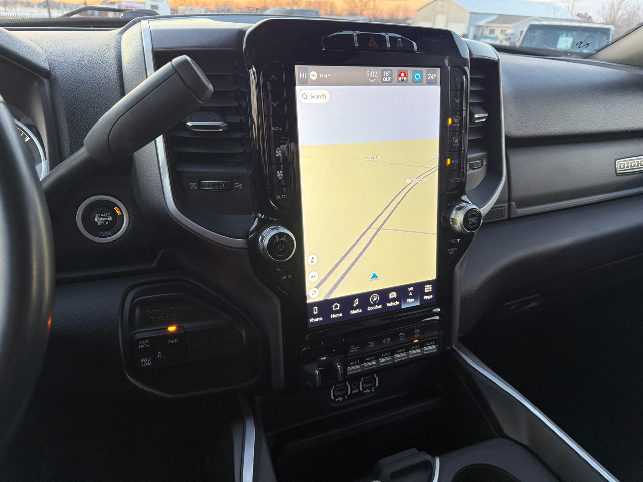 RAM 2500 Big Horn 4x4 Crew Cab 6'4" Box 2023