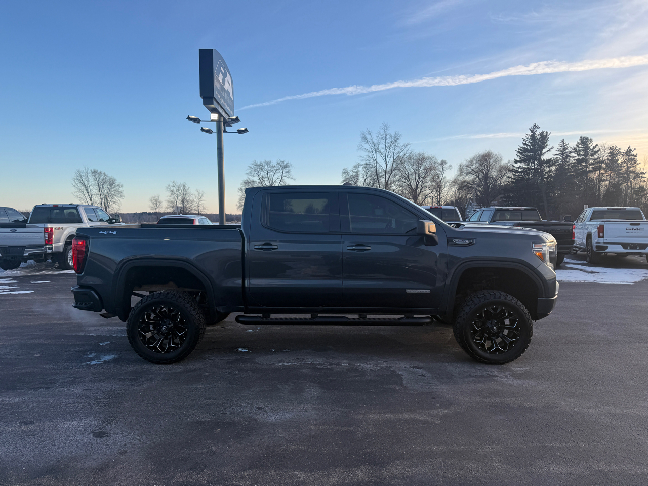 GMC Sierra 1500 4WD Crew Cab 147" Elevation 2019