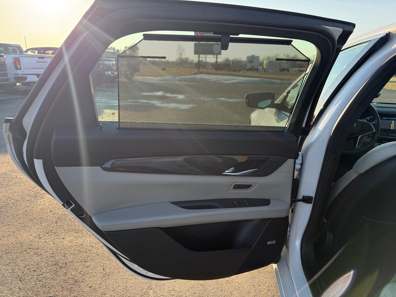 Cadillac CT6 4dr Sdn 3.0L Turbo Premium Luxury AWD 2016