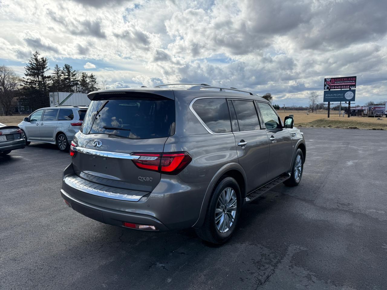 Infiniti QX80 AWD 2018
