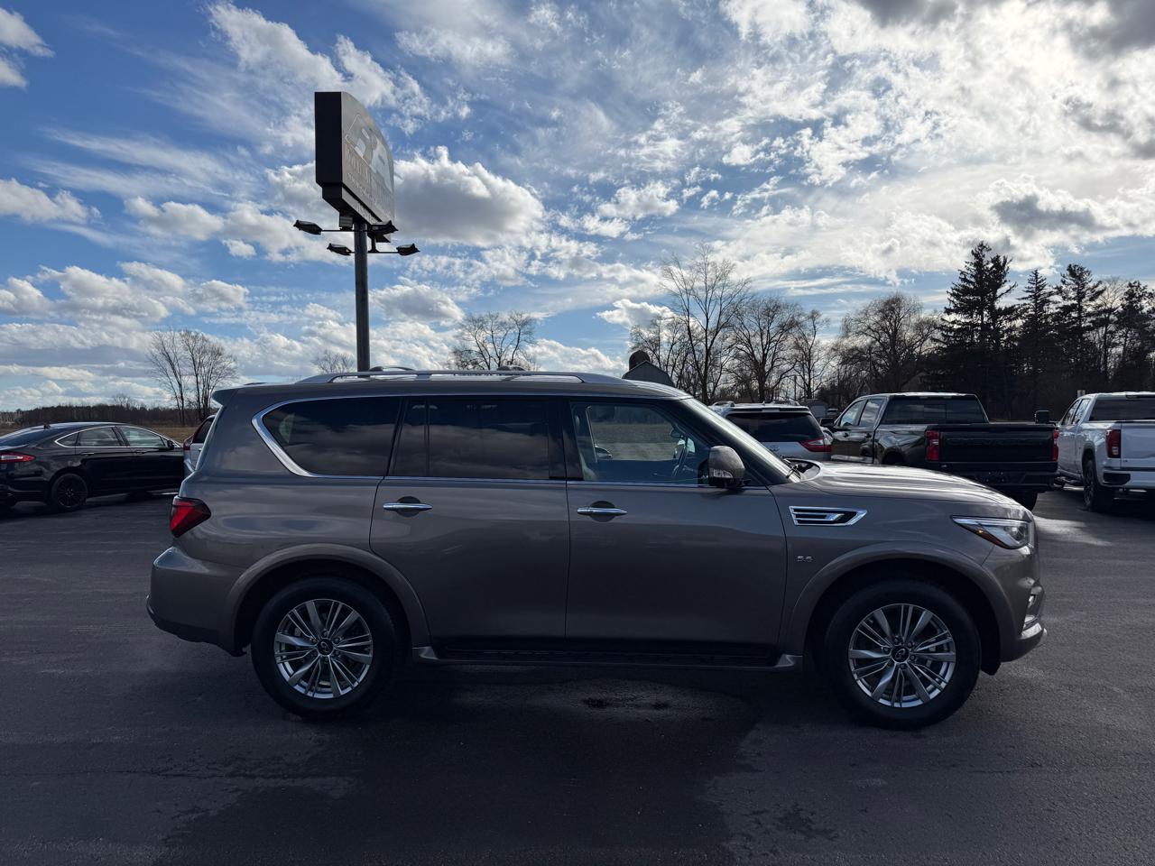 Infiniti QX80 AWD 2018