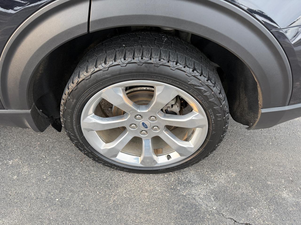 Ford Explorer Platinum 4WD 2020