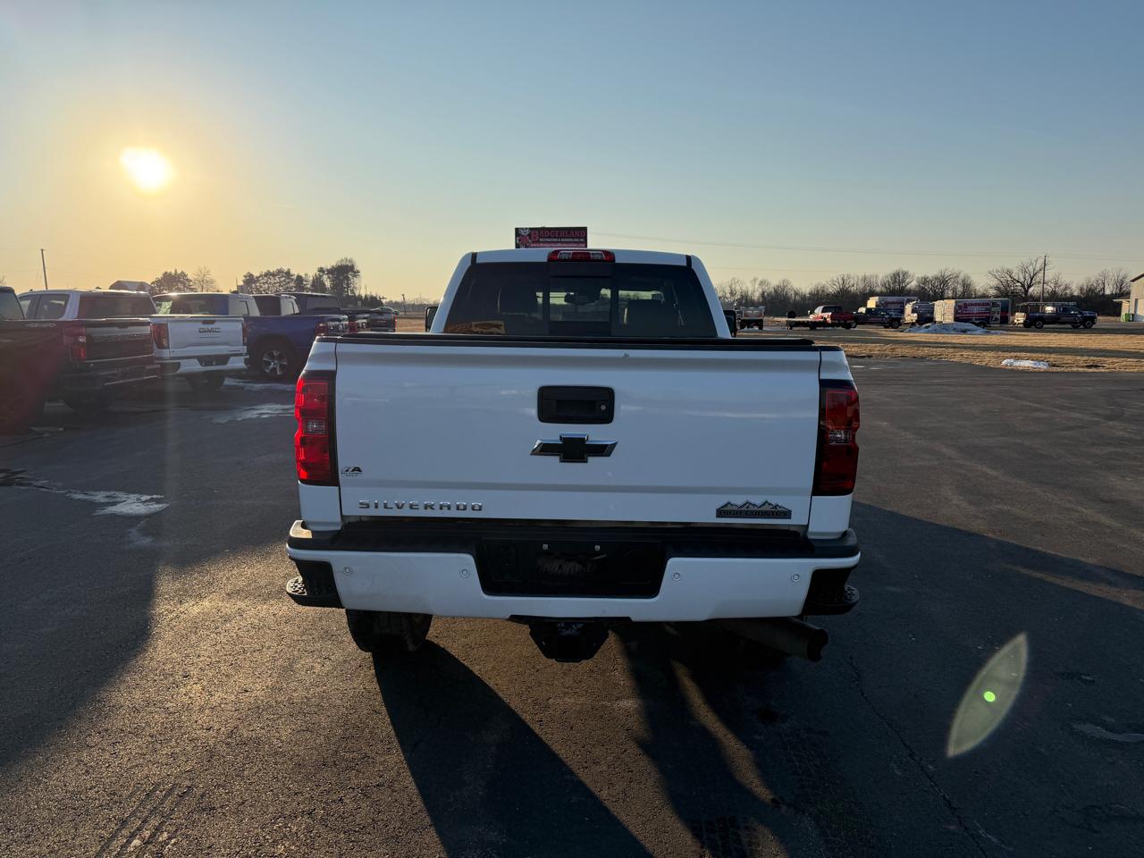 Chevrolet Silverado 2500HD 4WD Crew Cab 153.7" High Country 2019