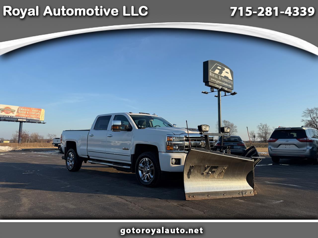 2019 Chevrolet Silverado 2500HD 4WD Crew Cab 153.7" High Country