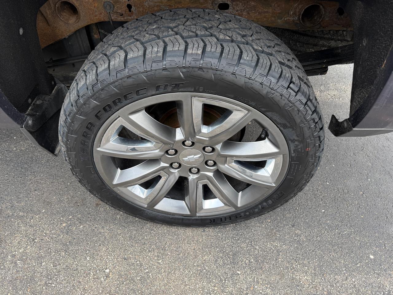 Chevrolet Silverado 1500 4WD Crew Cab 143.5" LTZ w/2LZ 2018