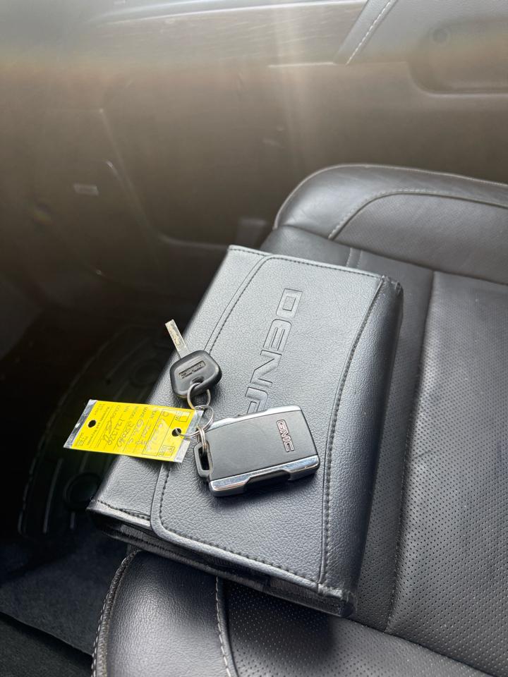 GMC Sierra 2500HD 4WD Crew Cab 153.7" Denali 2018