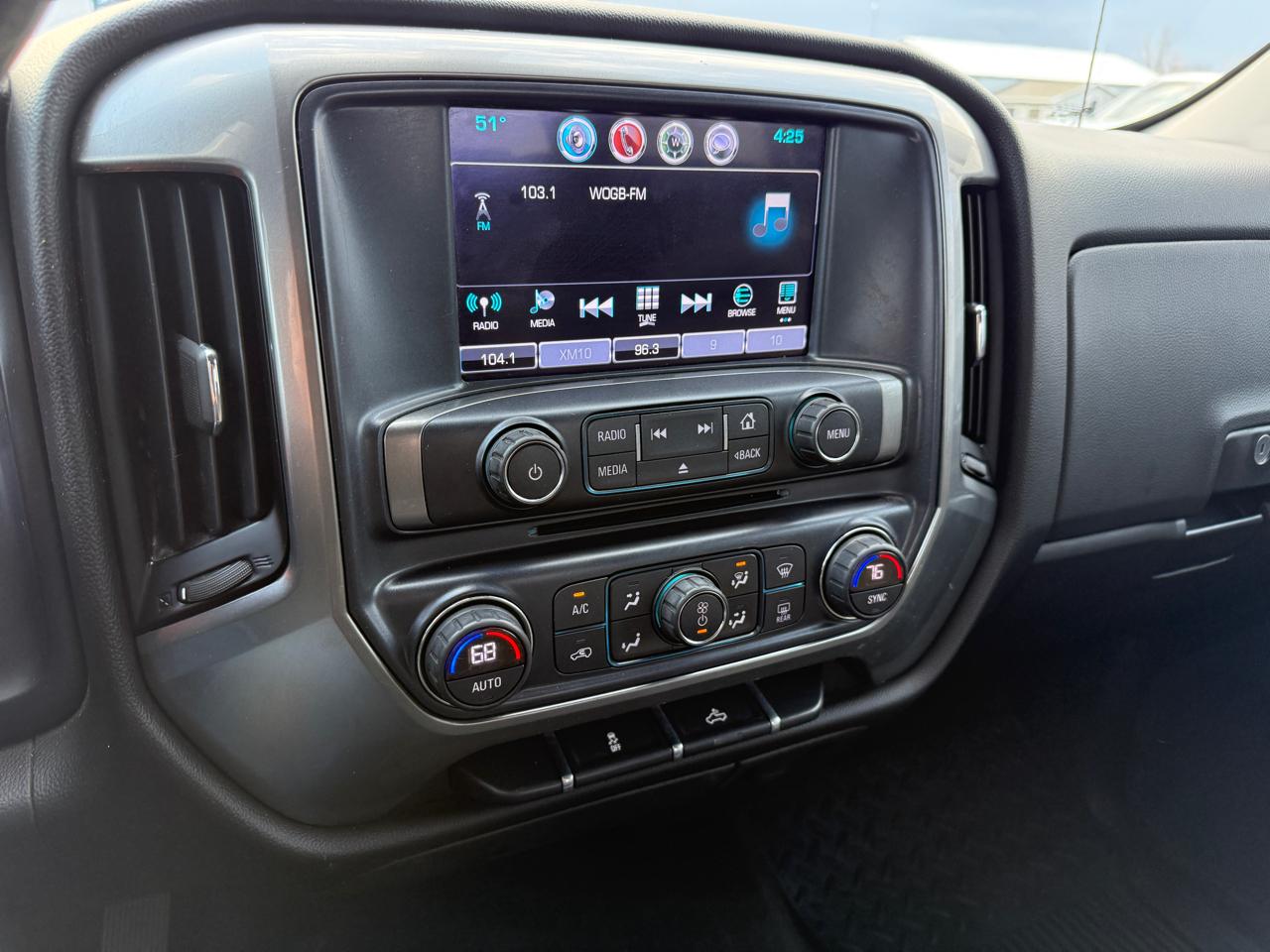 Chevrolet Silverado 1500 2WD Crew Cab 143.5" LT w/1LT 2017