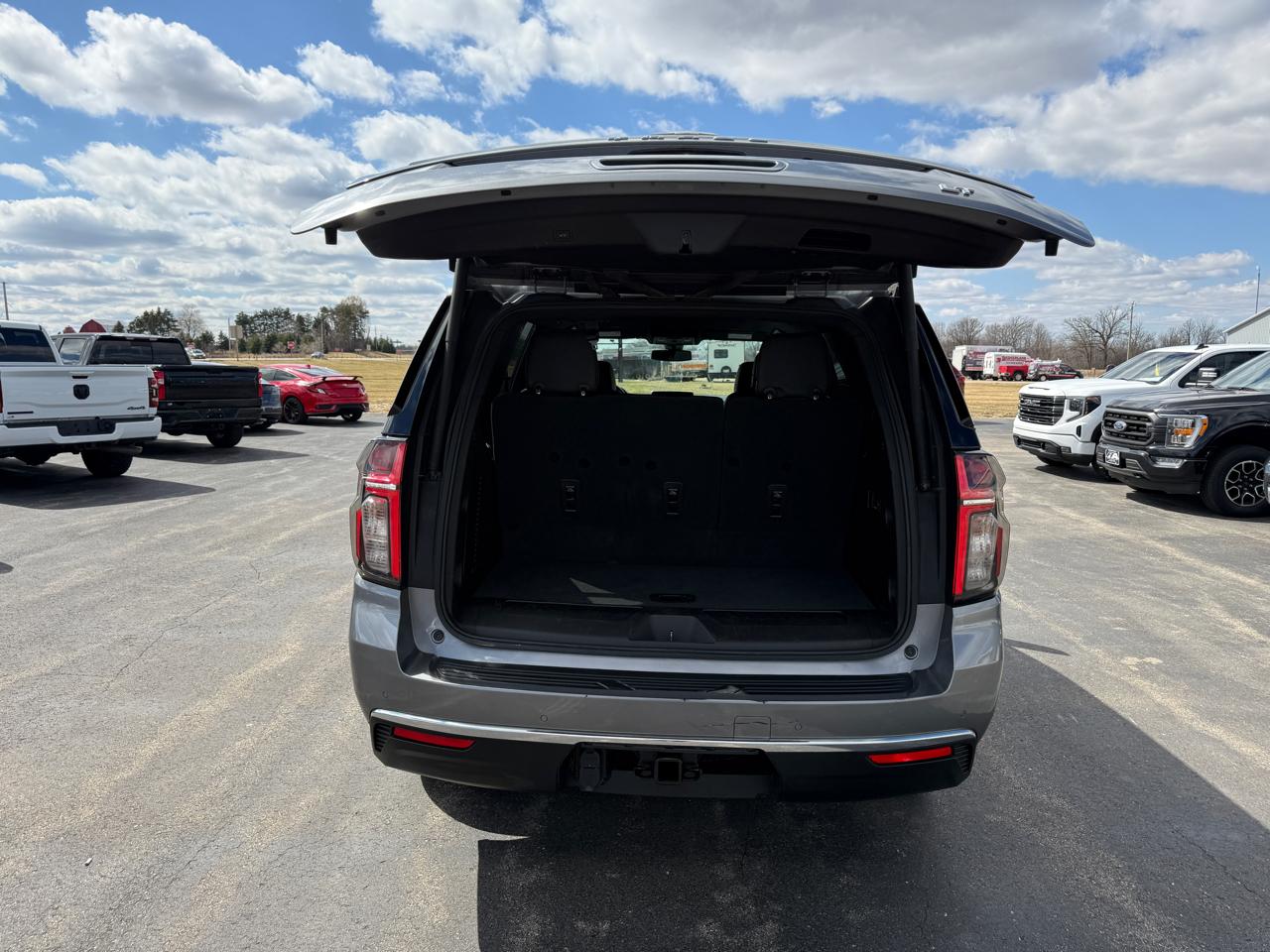 Chevrolet Tahoe 4WD 4dr LT 2021