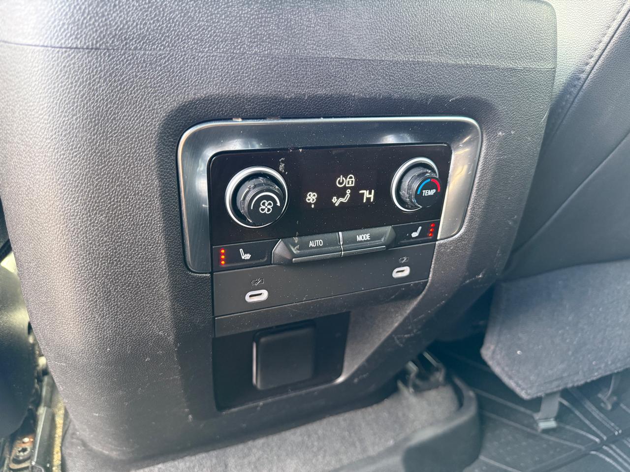 Chevrolet Tahoe 4WD 4dr LT 2021