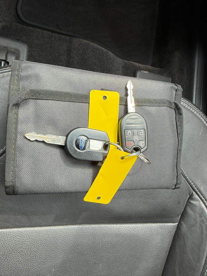 Ford Taurus 4dr Sdn SEL AWD 2016