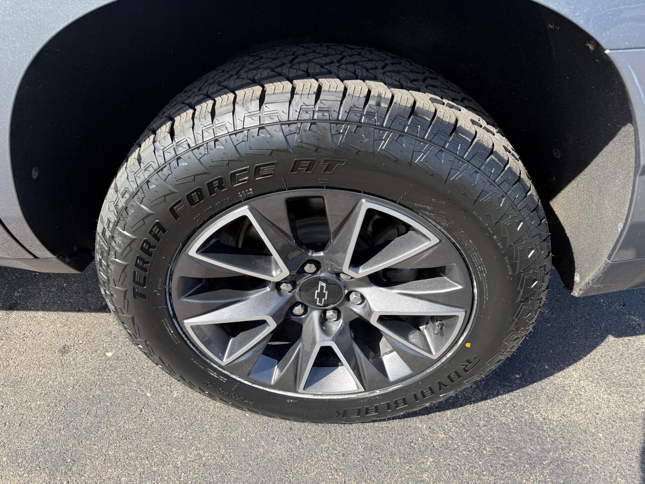 Chevrolet Tahoe 4WD 4dr Z71 2021