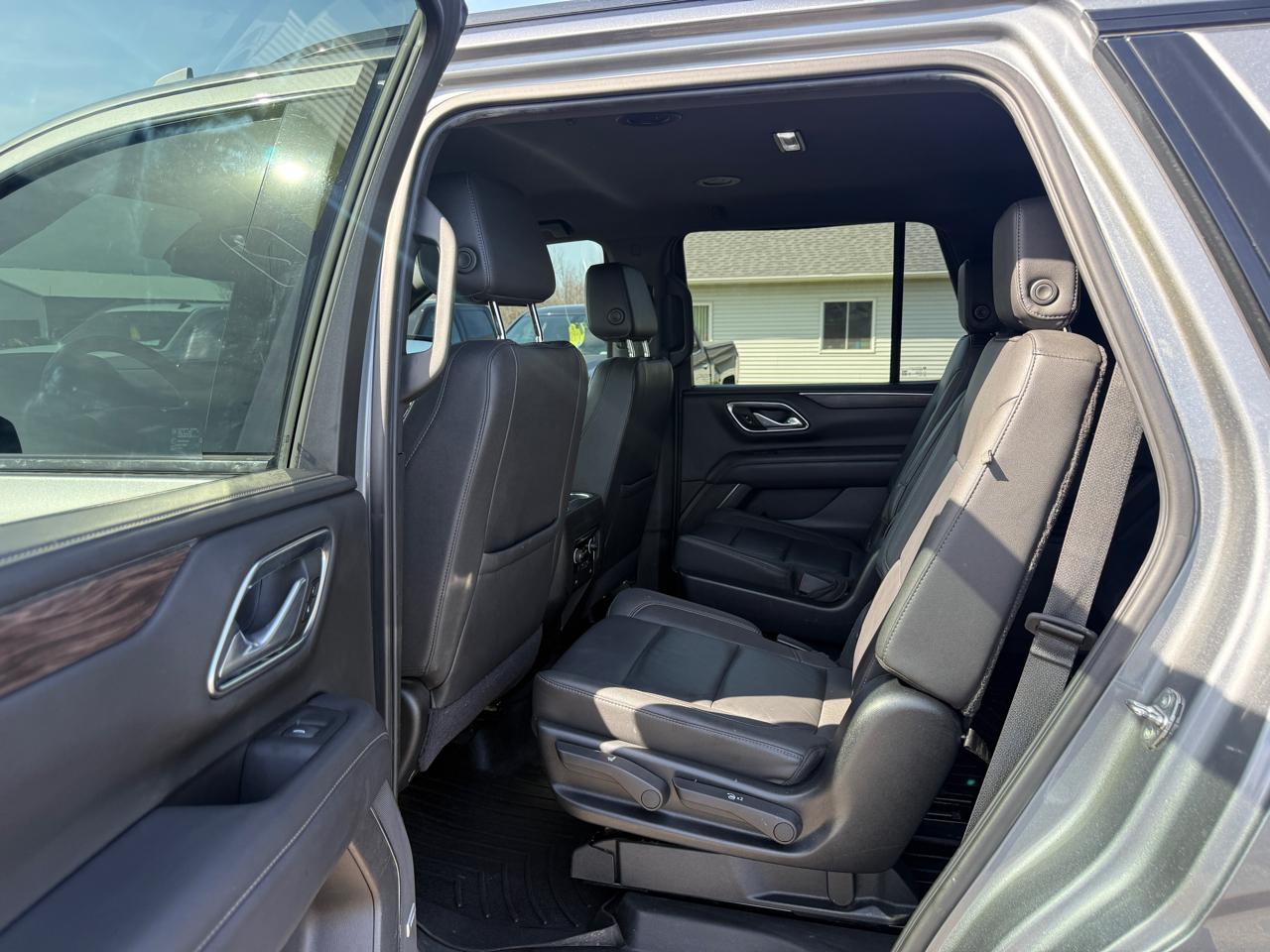 Chevrolet Tahoe 4WD 4dr Z71 2021