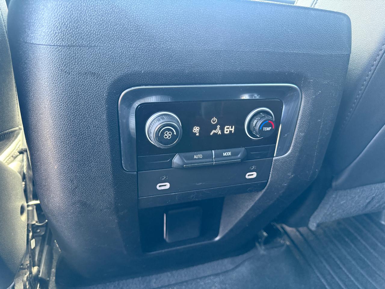 Chevrolet Tahoe 4WD 4dr Z71 2021