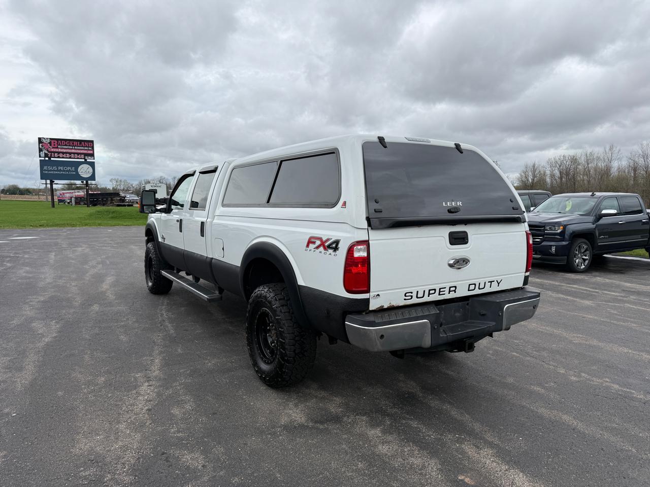 Ford Super Duty F-250 SRW XLT 4WD Crew Cab 8' Box 2015