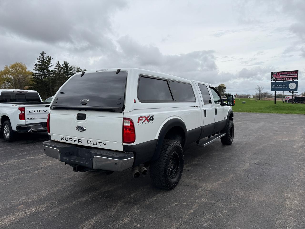 Ford Super Duty F-250 SRW XLT 4WD Crew Cab 8' Box 2015