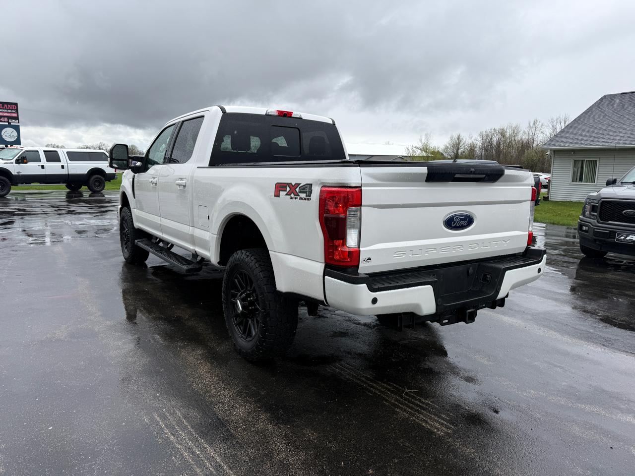 Ford Super Duty F-250 SRW Lariat 4WD Crew Cab 6.75' Box 2019