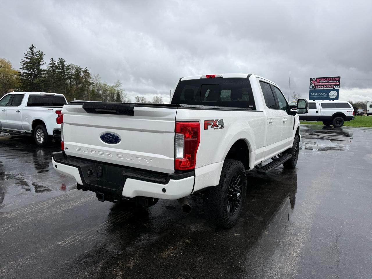 Ford Super Duty F-250 SRW Lariat 4WD Crew Cab 6.75' Box 2019