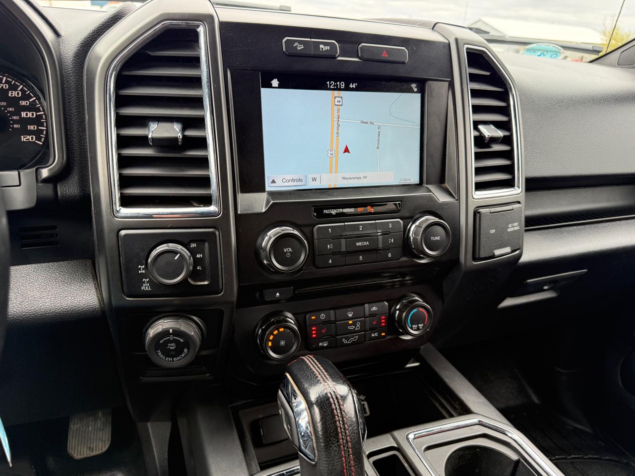 Ford F-150 4WD SuperCrew 157" XLT 2016