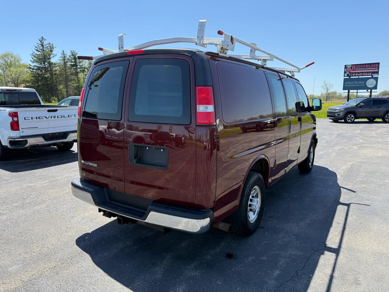 Chevrolet Express Cargo Van RWD 3500 135" 2018