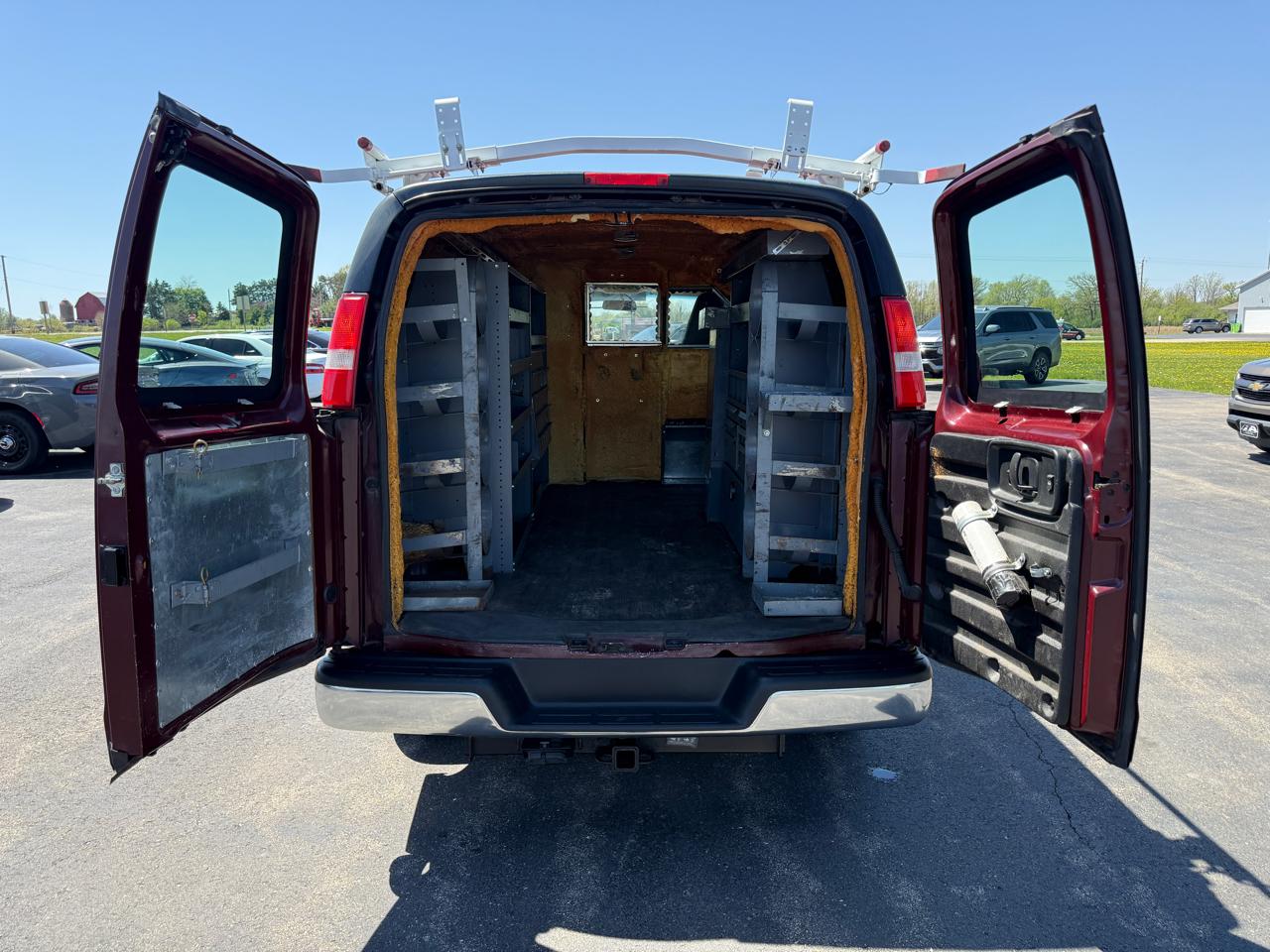 Chevrolet Express Cargo Van RWD 3500 135" 2018